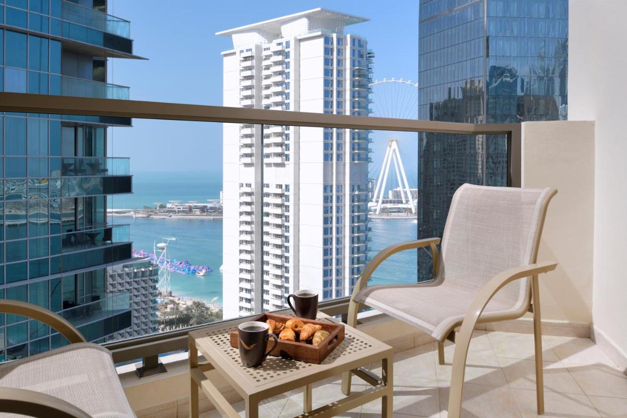 Moevenpick Hotel Jumeirah Beach Дубай Екстериор снимка A balcony