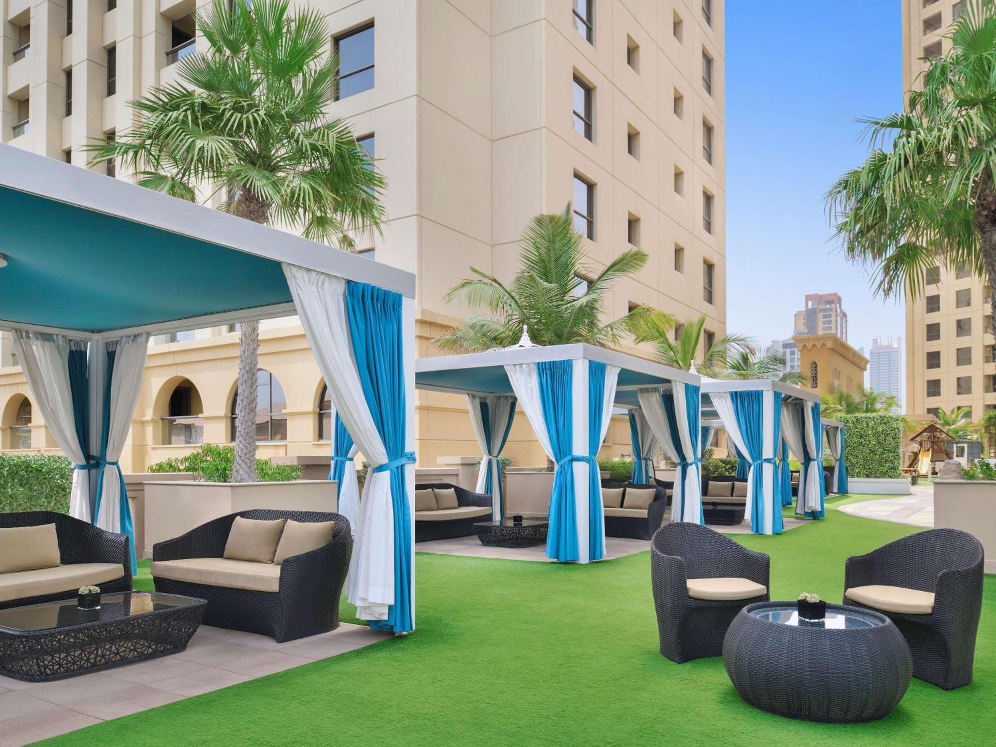 Moevenpick Hotel Jumeirah Beach Дубай Екстериор снимка The Westin Dubai