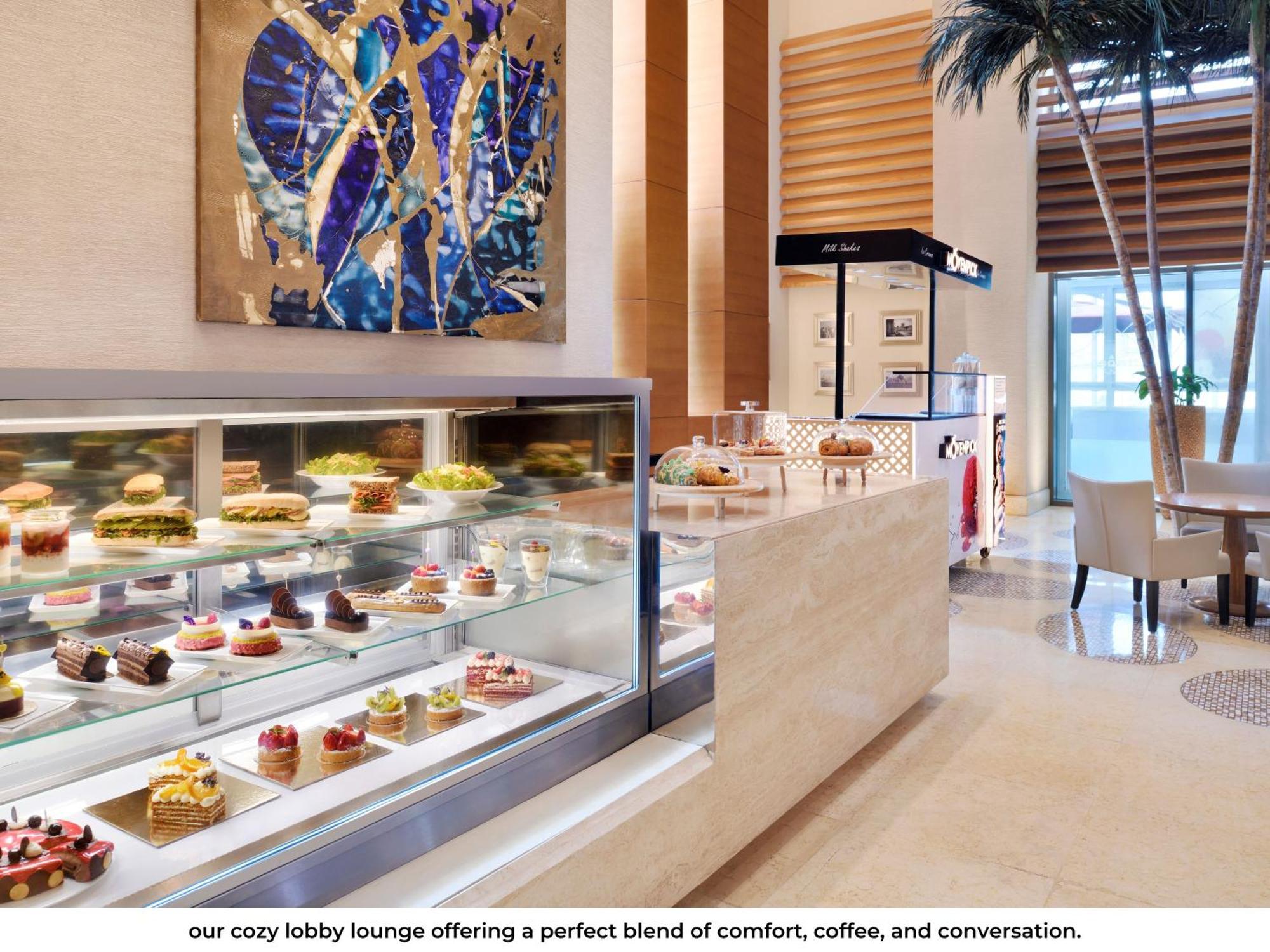Moevenpick Hotel Jumeirah Beach Дубай Екстериор снимка Lobby Lounge